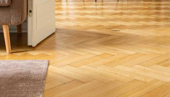 Parquet : comment le rénover, le protéger et le faire briller ?