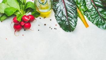 Comment enlever une tache de gras ou d'huile sur du marbre ?