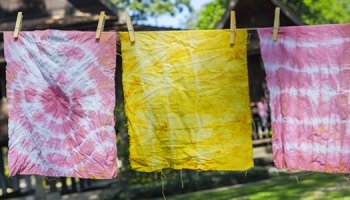 Comment teindre un vêtement en machine ? 